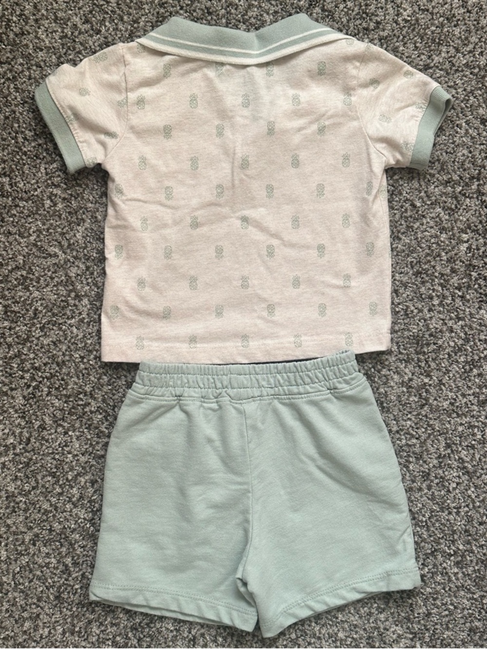Bluey Kids Two-Piece Polo & Shorts Set in Mint - Picture 2 of 5